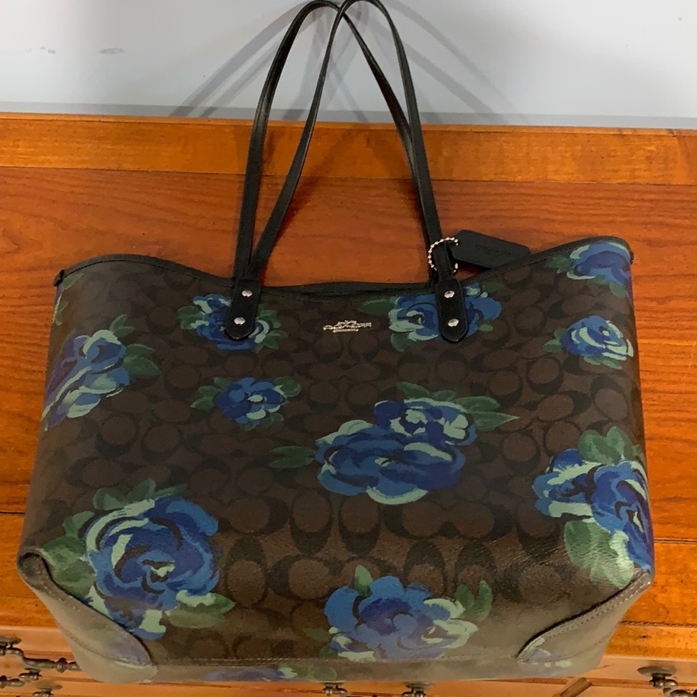Large reversible Coach tote.